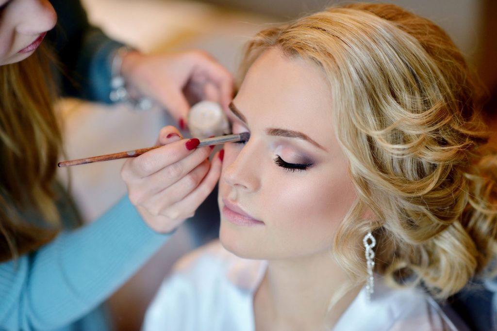 Beauty Salon Hacks For Every Bride